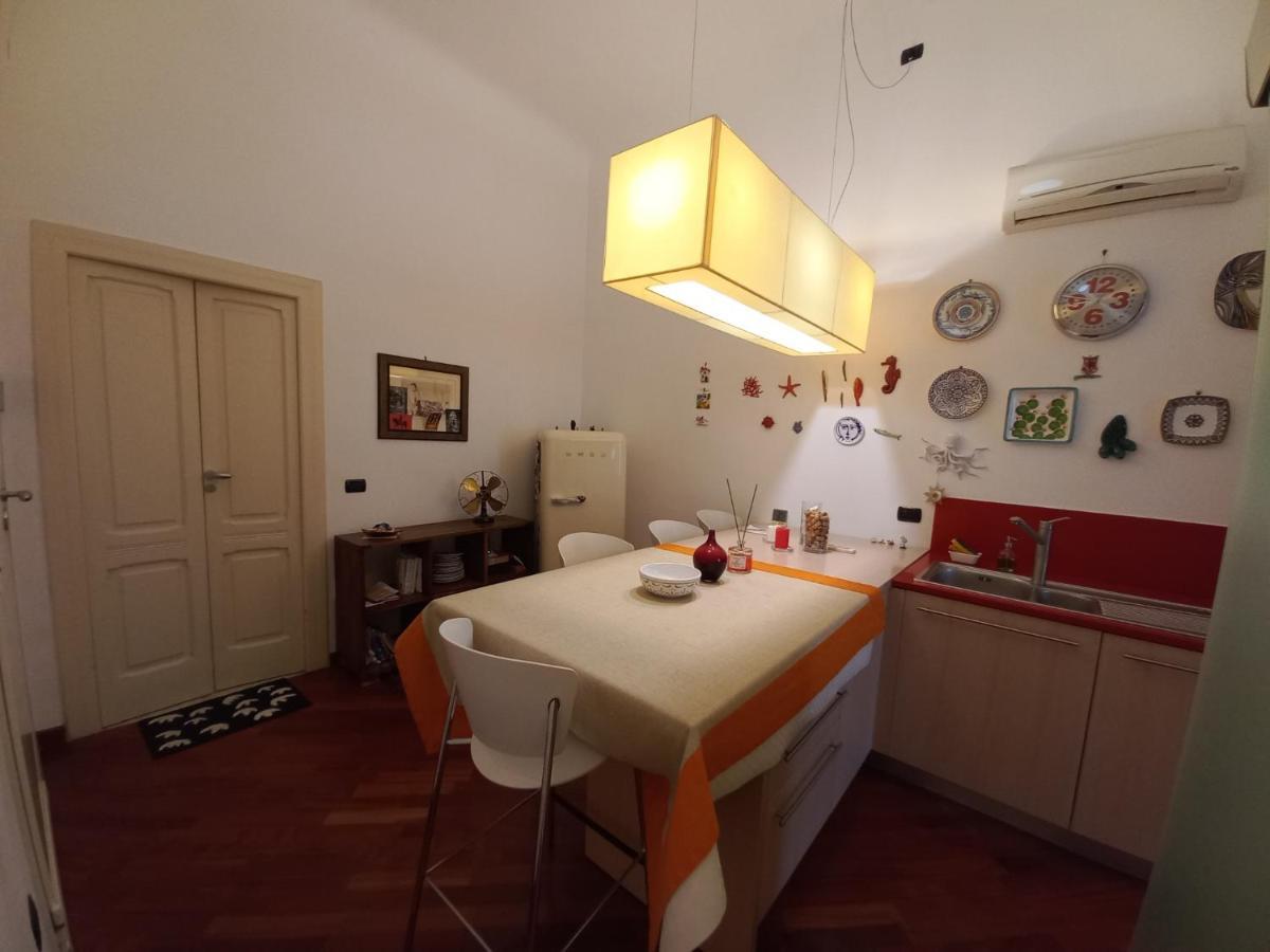 Interno10 Apartment Bari Exterior foto