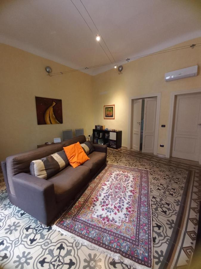 Interno10 Apartment Bari Exterior foto